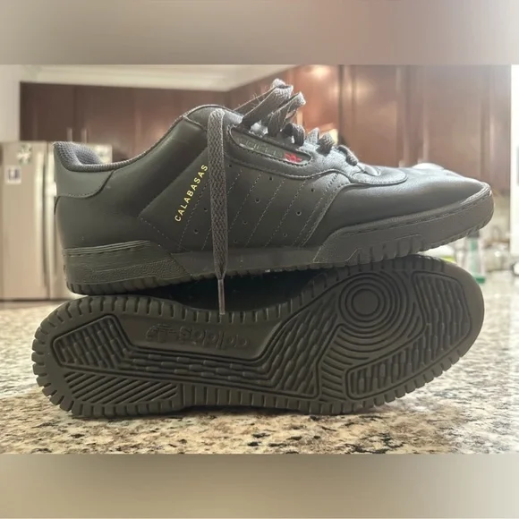 Adidas Yeezy Powerphase Sneaker - Picture 4 of 12
